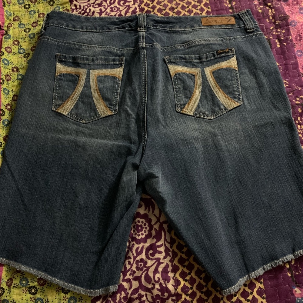 Seven jean shorts size 20
